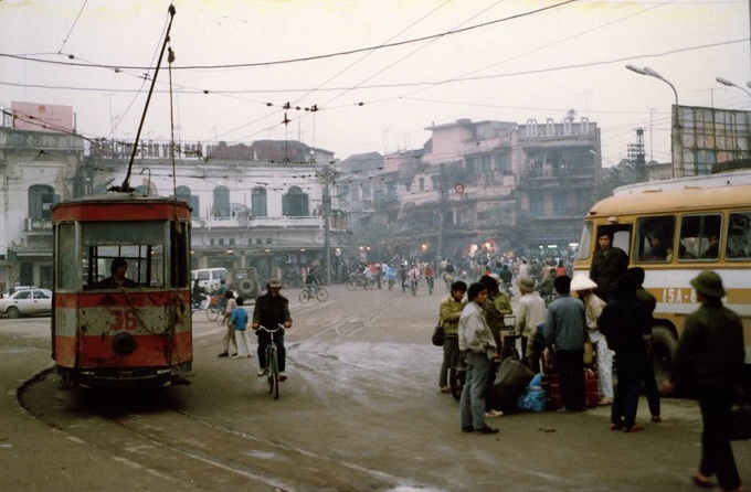 hanoi old quarter past and present tram